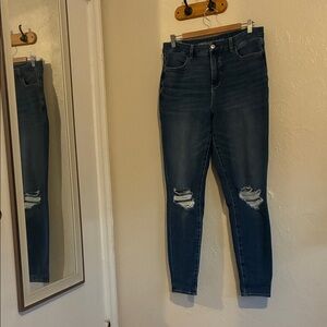 American Eagle Outfitters Distressed Blue Skinny Jeans